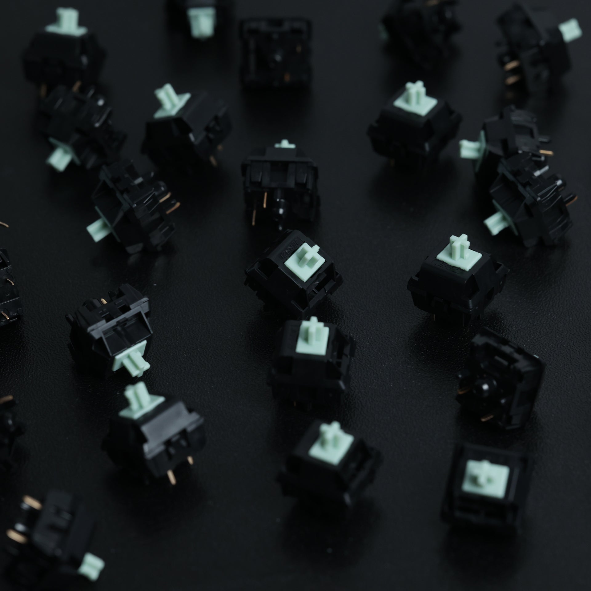 XCJZ x JDL Studio | Lotus Stem Clicky Switch-Chosfox