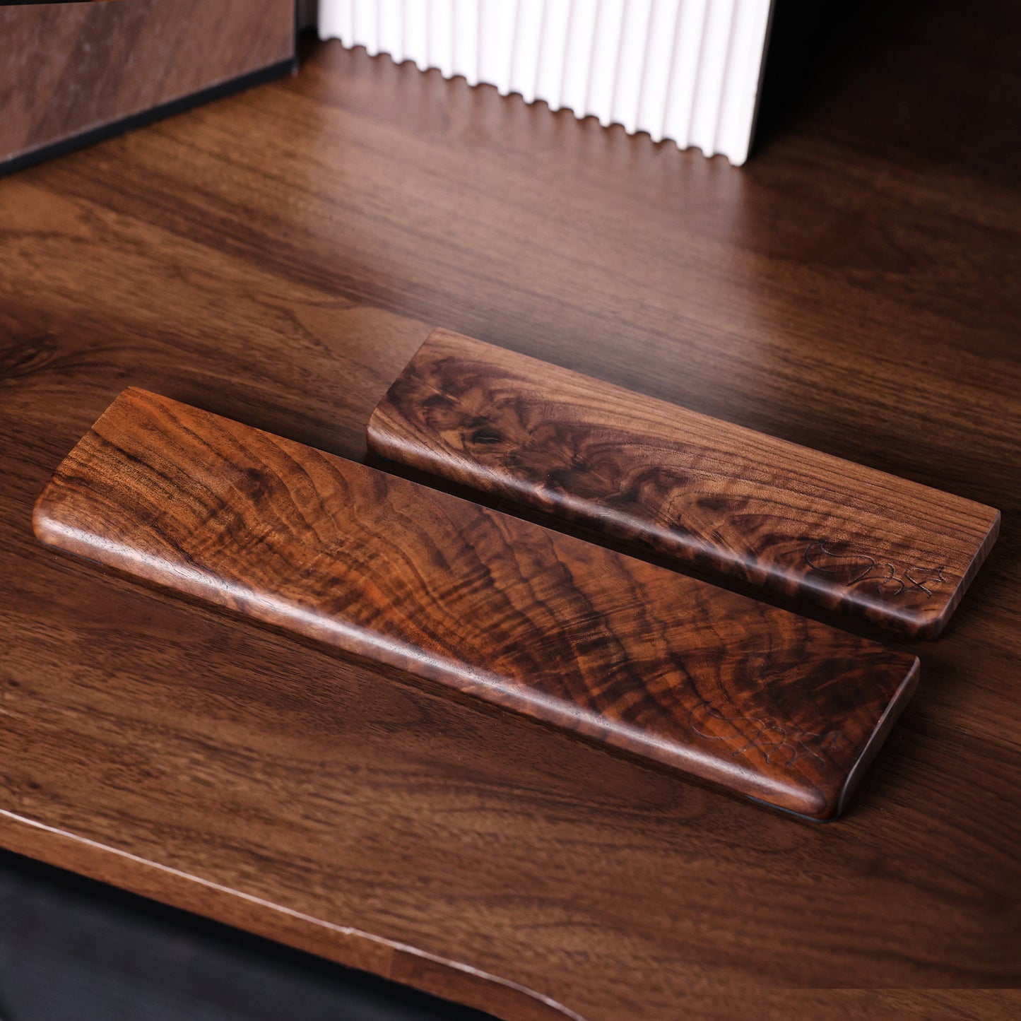 Black Walnut Wood Palm Keyboard Wrist Rest(Presale)