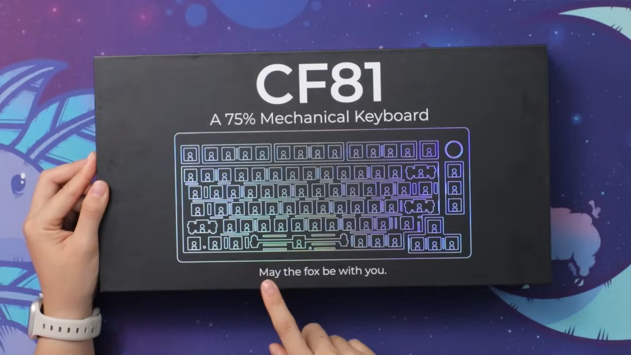 Chosfox CF81 mechanical keyboard in a stylish packaging box.