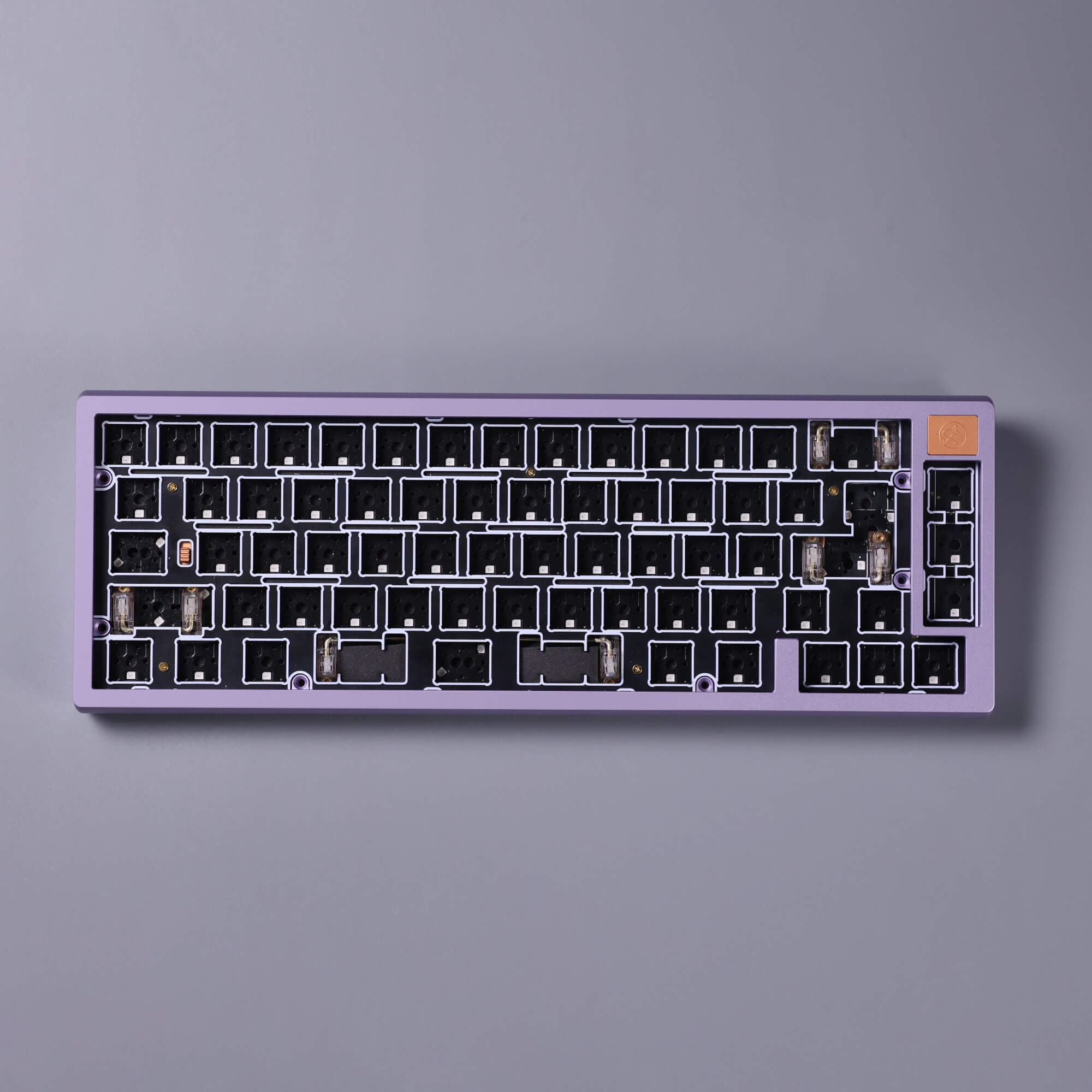 1_5c769590-bf95-4268-afcd-