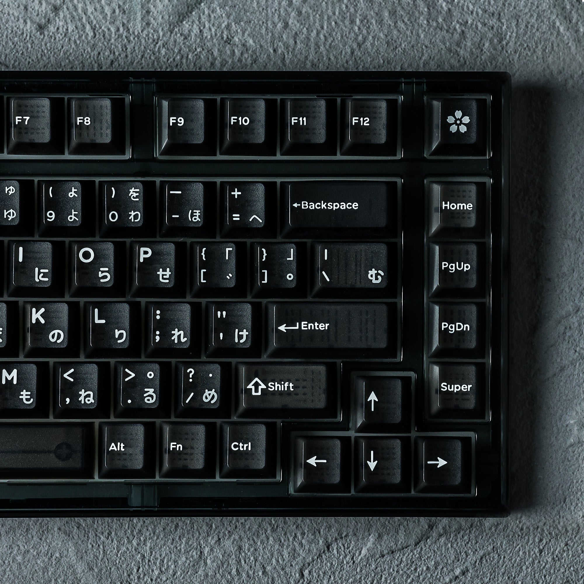 トップス KUBIAK Domikey Obsidian WOB チェリー キーキャップ – Chosfox