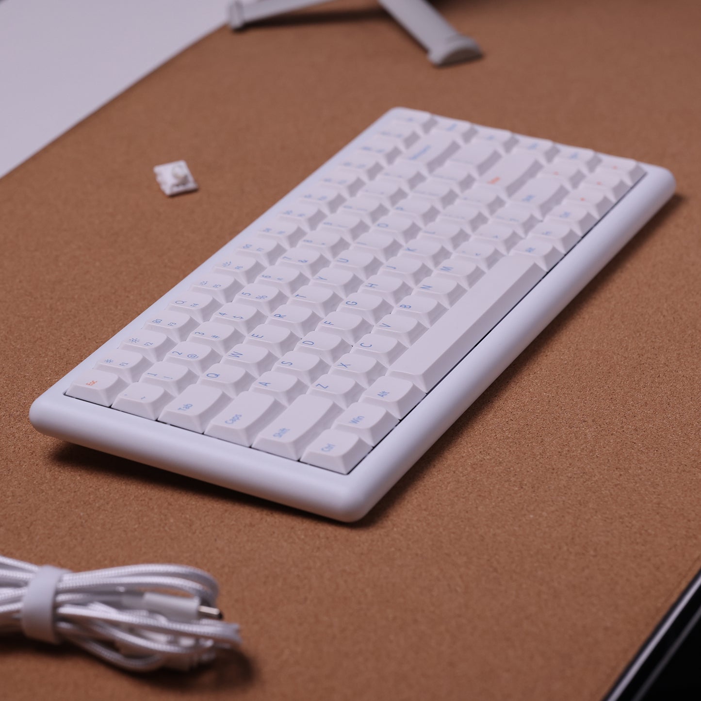 Vero75 Low-Profile QMK/VIA Mechanical Keyboard