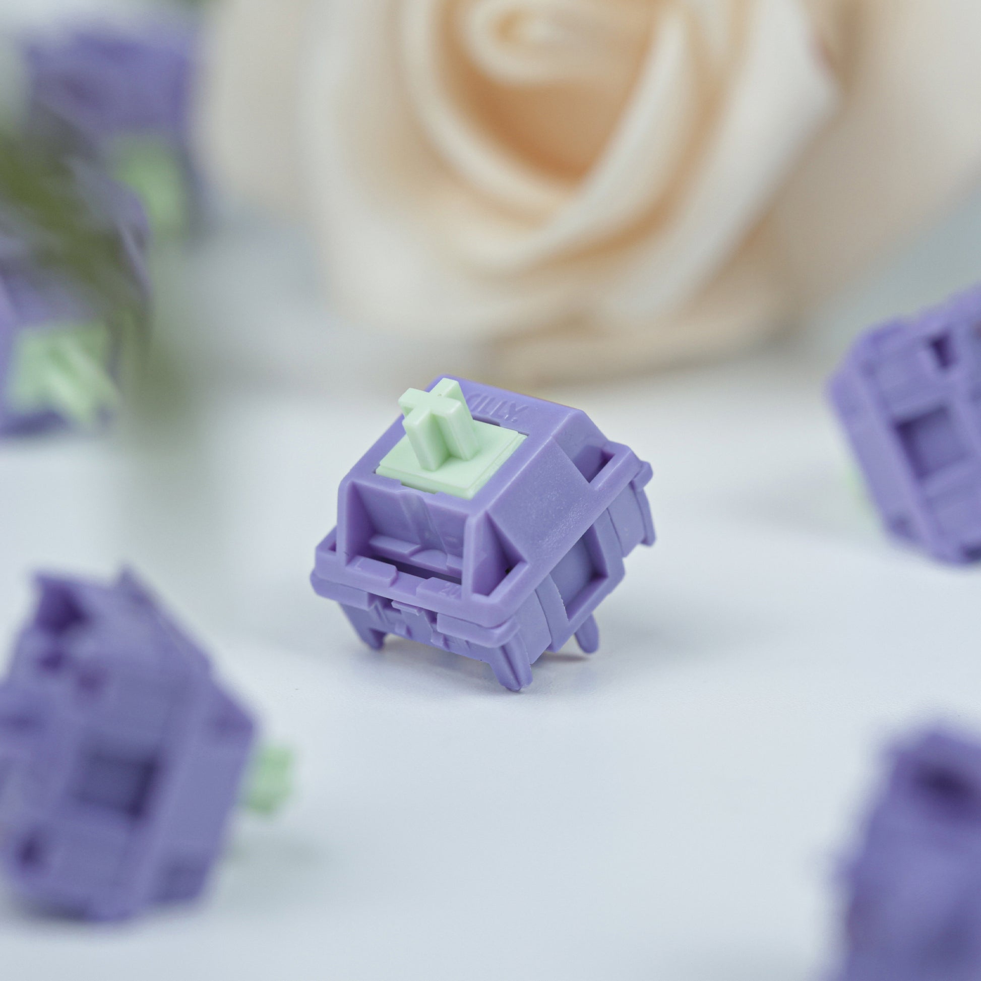 HMX SillyWorks Hyacinth V2 Linear Switch-Chosfox