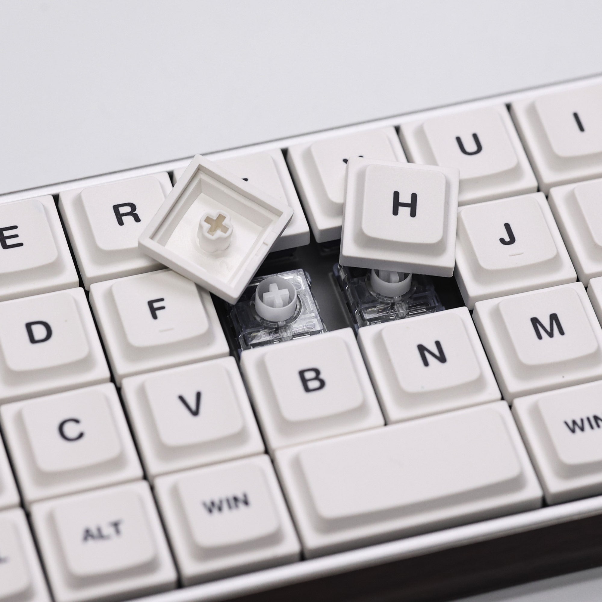 Luuちゃん　キープ すぐ届く 国内発送☆Pin For Love 